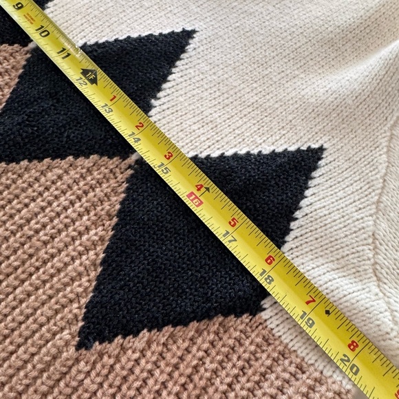 Sandro Paris  Black and Tan Geometric Sweater Size 3 - Picture 5 of 15